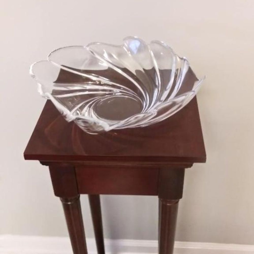 Clear Glass Decorative Bowl